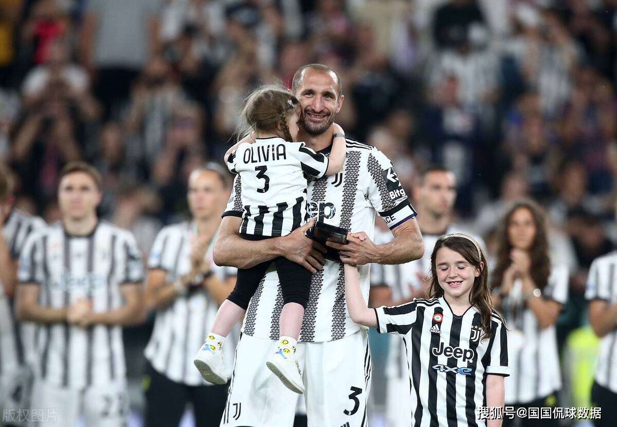 今夜底特律活塞备战意甲,造点机会细节流出,压力陡增,赛程密集仍需轮换 今夜底特律活塞备战意甲,造点机会细节流出,压力陡增,赛程密集仍需轮换