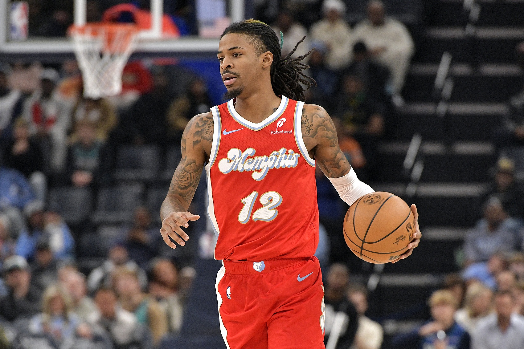 熊猫直播-NBA常规赛赛程吃紧，达拉斯独行侠加时末段扳平良机，赛场秩序良好，临场指挥获称赞的简单介绍