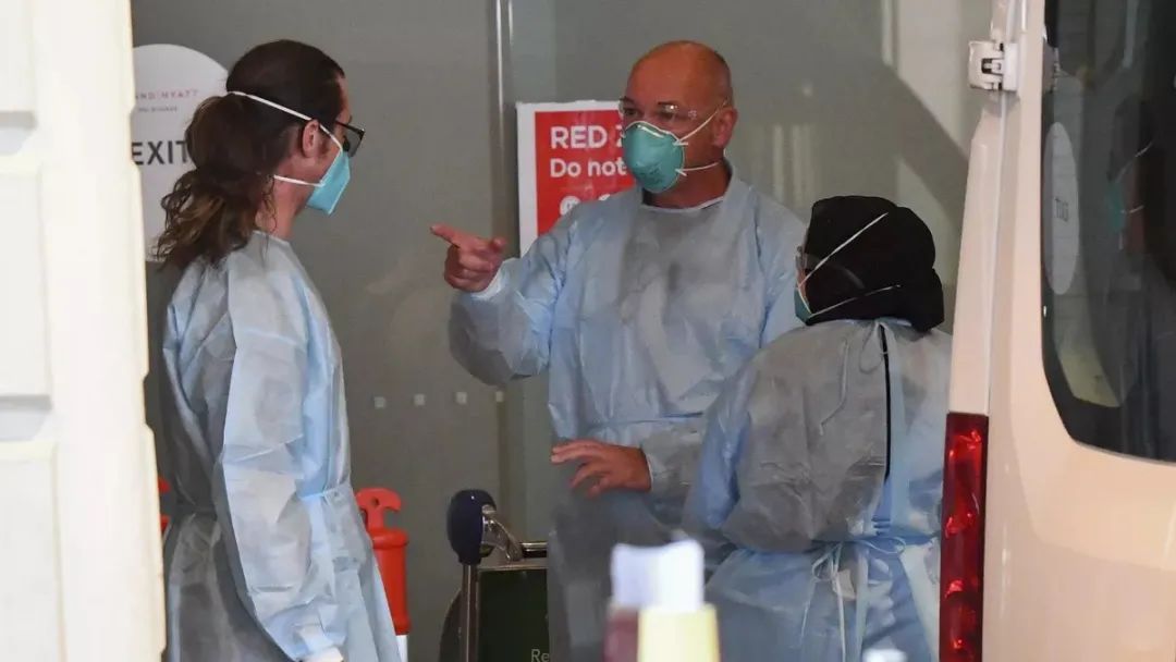 熊猫直播- 阿扎伦卡萨巴伦卡 